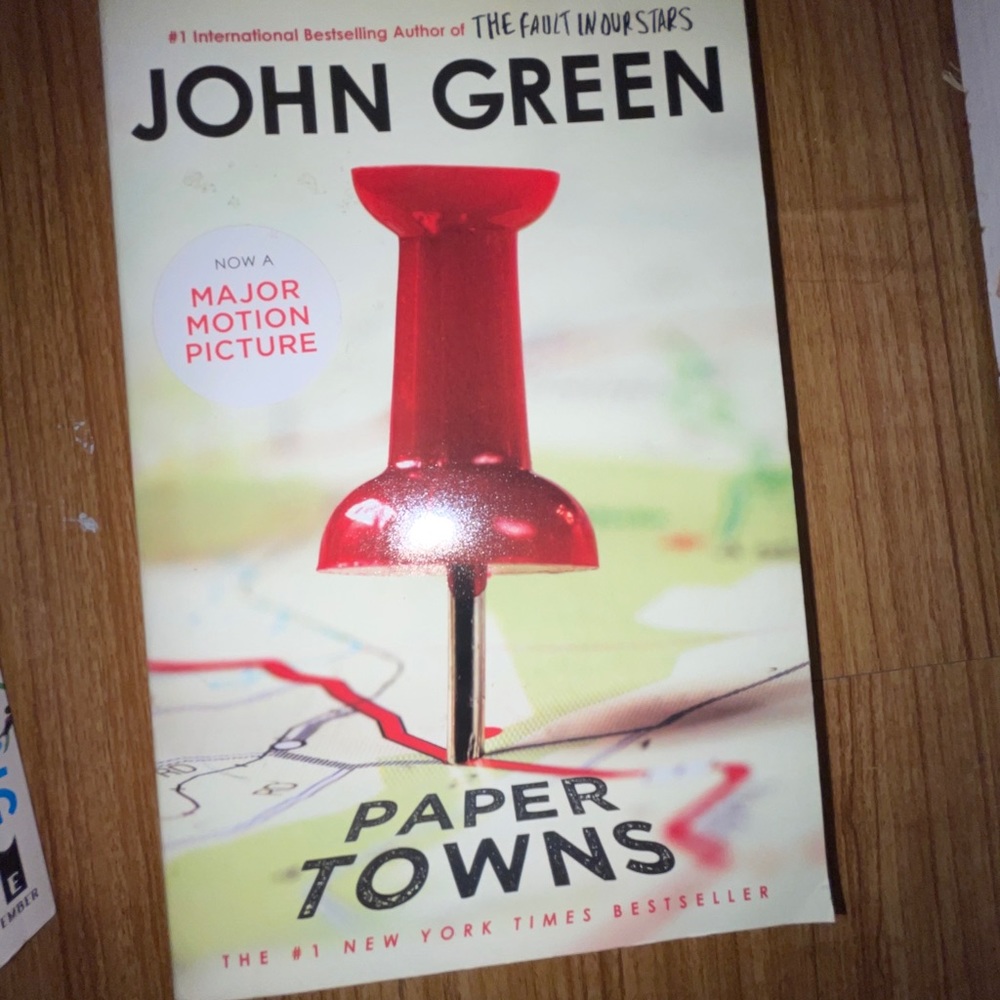 PAPER TOWNS, paper cover